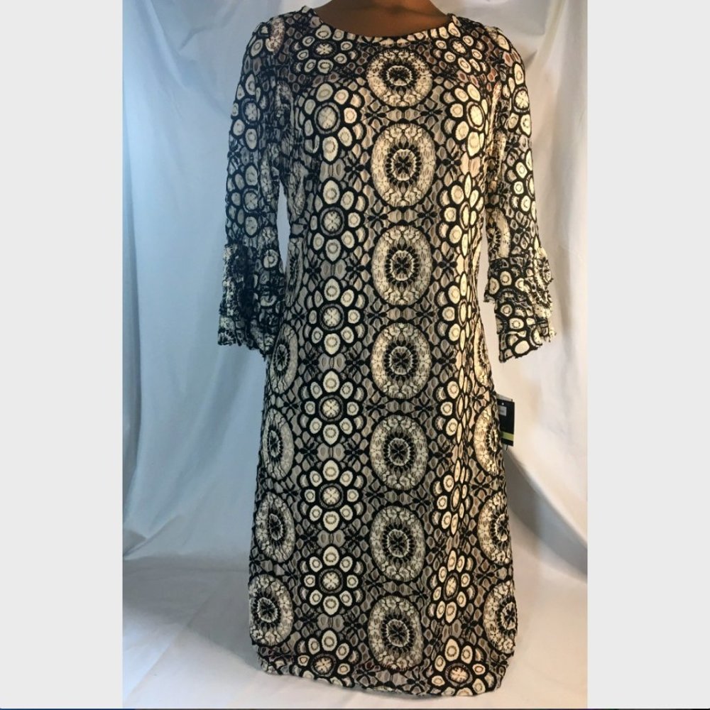 Just... Taylor Lace Women's Dress